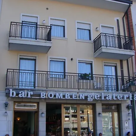 Al Porto *